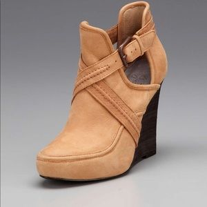 Joie Nubuck Wedges